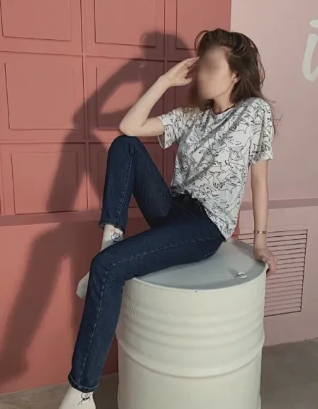 Lotta, 21