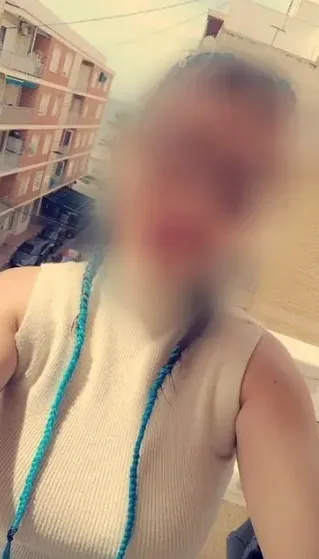 Alina, 32