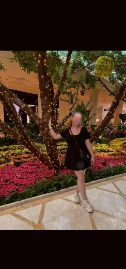 Annika, 25