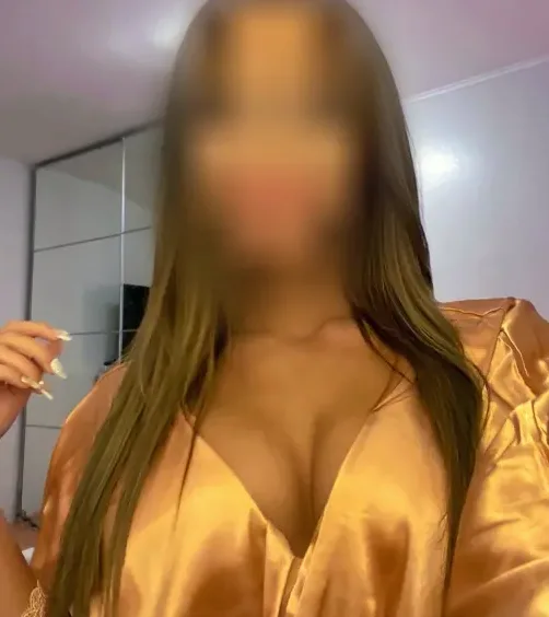 Fatma, 39