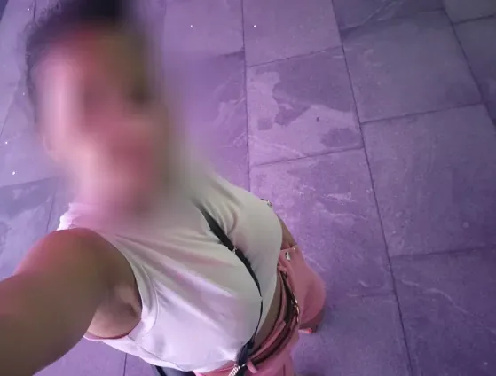 Melanie, 36