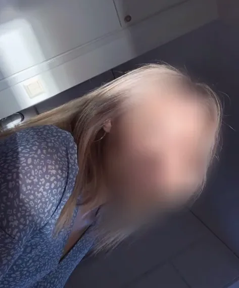 Michelle, 19