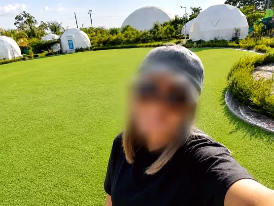 Pauline, 35